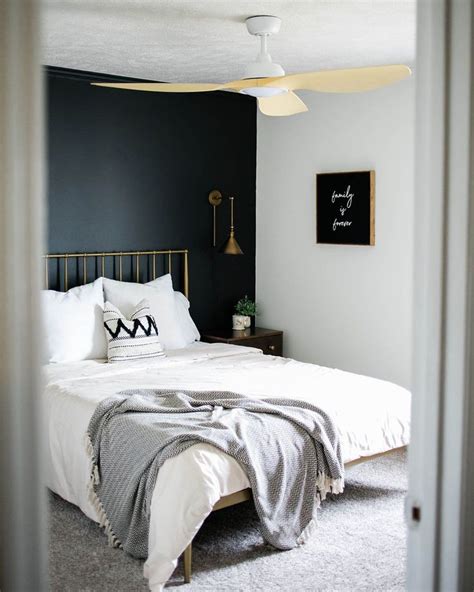 This Inviting Guest Room Makes The Case For Black Accent Walls In