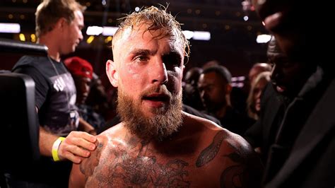 Jake Paul Gets Into Frenzied Altercation With Tyson And Tommy Fury S Dad At Floyd Mayweather Jr