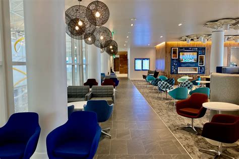 Sneak Peek The Amex Centurion Lounge In Charlotte