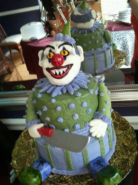 Creepy Clown Halloween Cake Halloween Cakes Creepy Clown Halloween