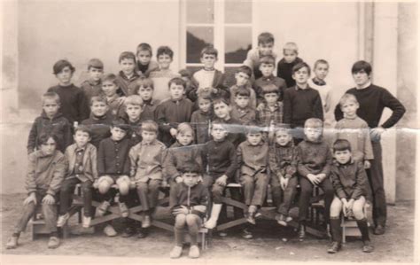 Photo De Classe Ecole Primaire De 1970 école Communale Copains Davant