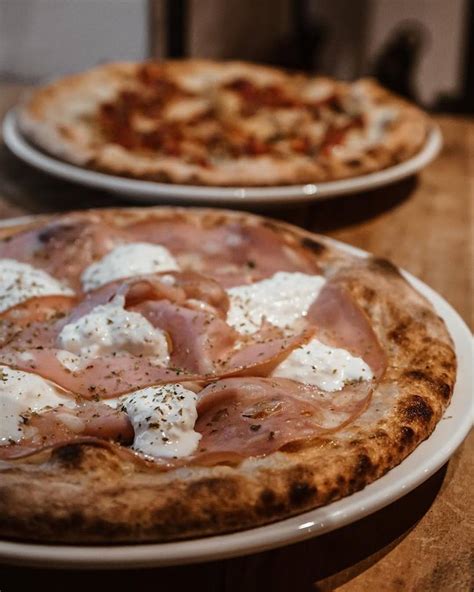 Araldo La Mejor Pizza De Italia Ahora Se Sirve En Madrid Loffit