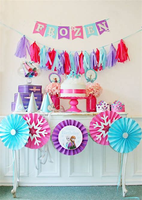 Garland And Pinwheels Disney Frozen Birthday Party Frozen Birthday