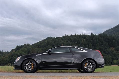 2013 Cadillac Cts V Coupe Review Always Making An Entrance