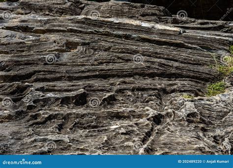 Layered Intrusion Is Sill Like Body Of Mafic Igneous Rock Which