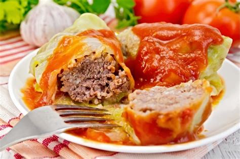 Golabki Polish Stuffed Cabbage Rolls Recipe Anna In The Kitchen