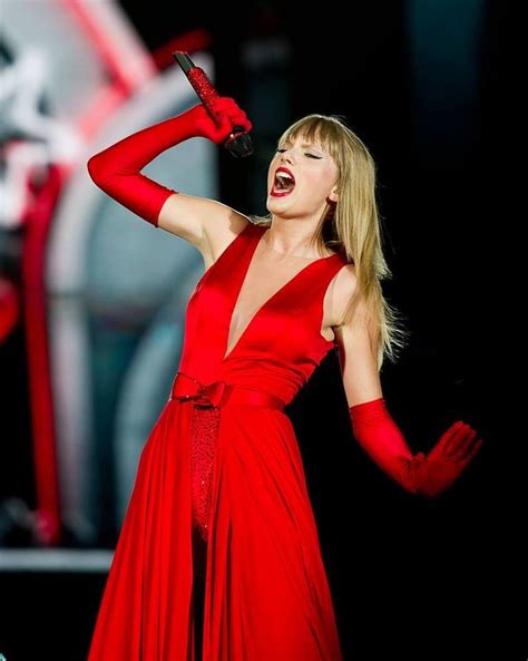 Taylor Swift The Red Tour Red Taylor Taylor Alison Swift Taylor Swift
