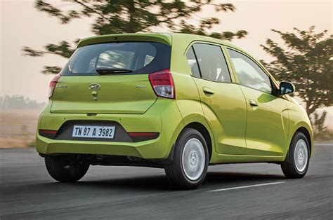 Santro Car Features - Car Only