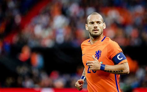 Wesley Sneijder Soccer Footballers Dutch National Team Midfielder Hd Wallpaper Peakpx