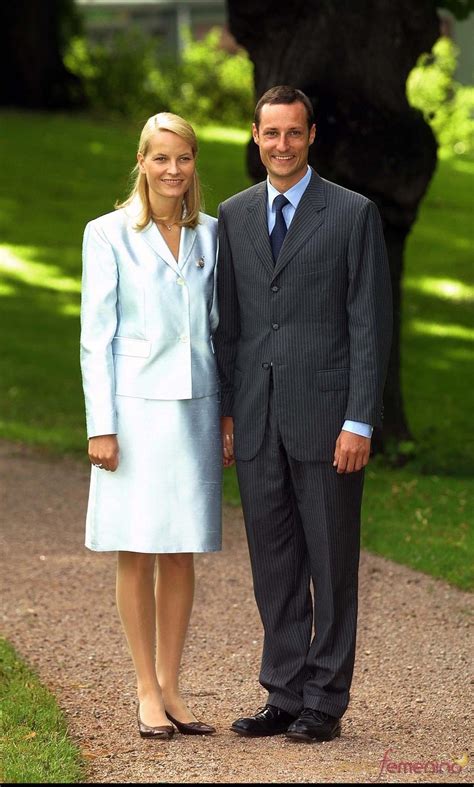 Princesse Mette Marit Tjessem Høiby Prince Haakon De Norvège Norwegen Ingrid Alexandra Cousins