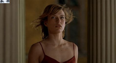 Milla Jovovich Nuda Anni In Resident Evil
