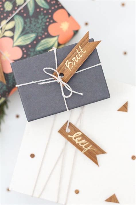 Everything you need to know to do your own veneering. DIY Wood Veneer Confetti and Gift Tags | Gift tags diy, Diy holiday gift wrapping, Gift wrapping ...