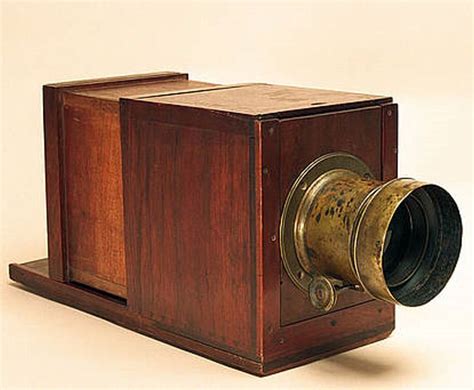 This Sliding Box Daguerreotype Camera Is Probably The Oldest Camera