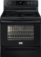 Freestanding Electric Range With Front Controls