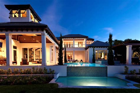 7 Beautiful Luxury Homes In Miami Florida