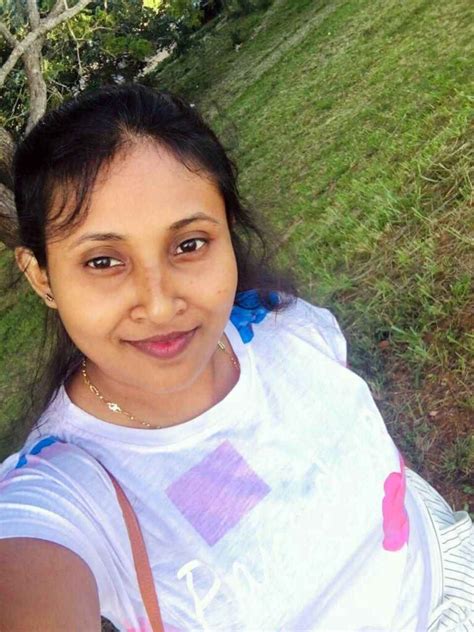 Sri Lankan Busty Girl Big Tits Selfie Photos Leaked Fav Bees