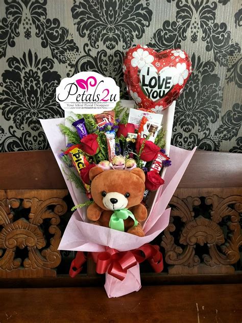Buket coklat silver queen dan daily. PETALS2U FLORIST & GIFTS: BUNGA COKLAT DIGEMARI RAMAI
