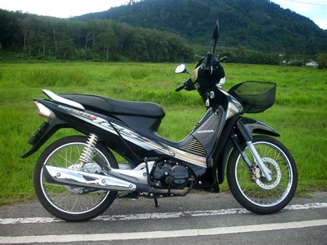 This car has received 3.5 stars out of 5 in user ratings. Wanted: Basket For Honda Wave 125 - Small Bike - Autoworld ...