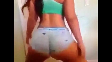 Sexy Girl Twerking In Booty Shorts Bitlyshegotbody