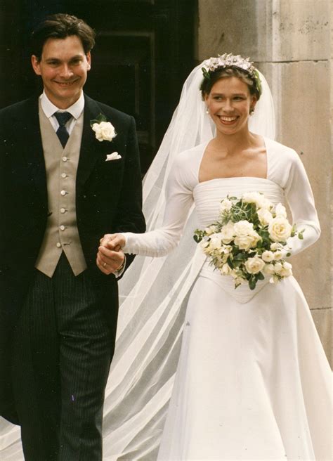 Coutureandroyals On Twitter Lady Sarah Chatto Wedding Dress Styles Wedding