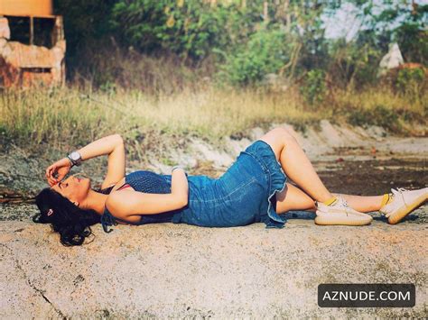 Mallika Singh Hot Sexy Bold Pics Collection Aznude