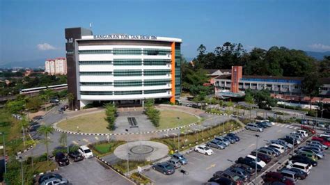 Places kuala lumpur, malaysia tunku abdul rahman university college. Ex-students praise TAR UC