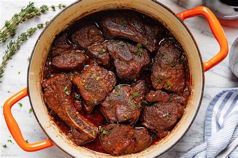 Red Wine Braised Pork Stew Recipe How To Cook A Pork Stew — Eatwell101