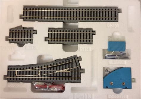 Brand New Kato Ho Scale Hv3 Unitrack Track Set With 4 Electric