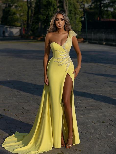 7 Elegant Evening Gowns For Women Melody Jacob