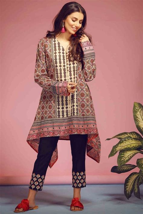 Latest Summer Kurti Designs 2018 Collection For Women In Pakistan