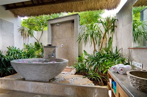Luxury Bathrooms Top 20 Stunning Outdoor Bathrooms Part 1