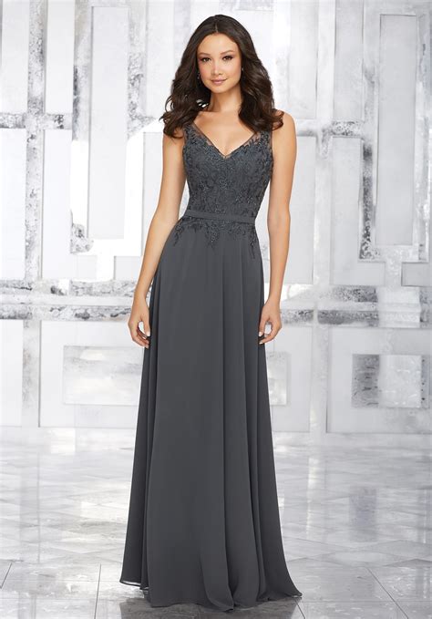 Our short bridesmaid dresses range from neutrals like dark grey and black (think lbd) to cheerful greens and citrus hues that coordinate with the bride's distinctive color palette. Bridesmaid Dress - Mori Lee BRIDESMAIDS FALL 2017 ...
