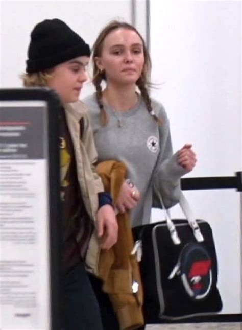 Lily Rose Depp With No Make Up At Lax Airport 12 18 20166 Hawtcelebs