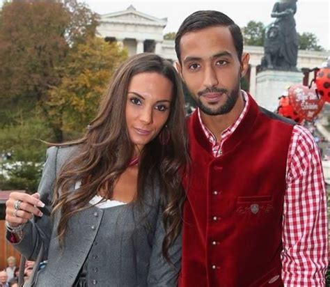 We would like to show you a description here but the site won't allow us. Cecile Benatia: Soccer Player Mehdi Benatia's Wife