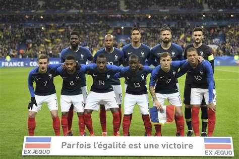 Die französische fußballnationalmannschaft der männer, häufig auch les bleus oder in deutschsprachigen medien équipe tricolore genannt, ist eine. Frankreich gegen Irland: Wetten, Live im TV, Aufstellungen