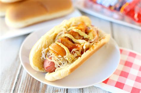 And as far as the type of fat. New York Hot Dog Recipe - The PennyWiseMama
