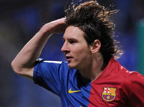 He is happy in barcelona; Funny Pictures: Lionel Messi,Wallpapers, Videos, Latest ...