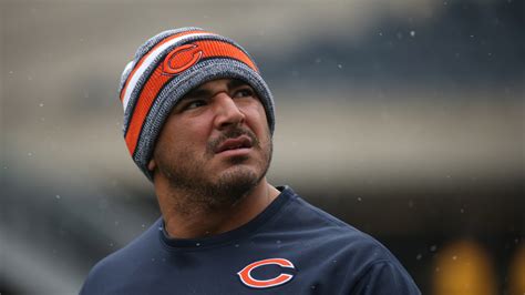 Bears Center Roberto Garza Signs One Year Extension Chicago Tribune