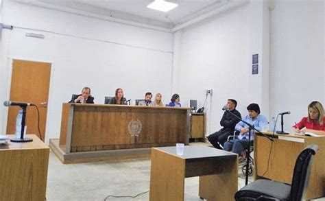 Florencio Varela Condenaron Al Padrastro De La Joven Violada En Manada