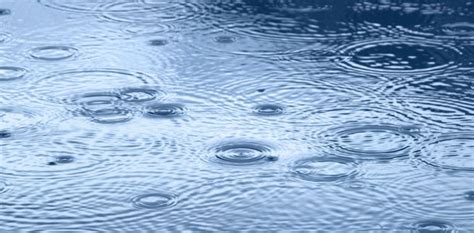 الجمع رخصة عند نزول المطر أو عند المرض وفي السفر كذلك، الله جل وعلا يحب أن تؤتى رخصه، فإذا نزل بالمسلمين مطر يشق عليهم معه أداء الصلاة في وقتها، العشاء أو العصر مع. المطر في القران imamhussain.org