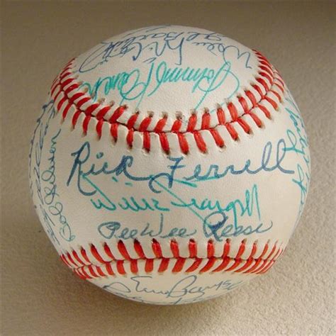 Hall Of Fame Signed Baseballs 2