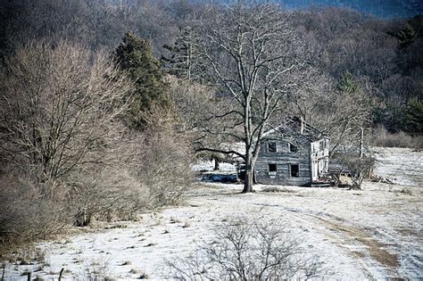 Old Farm House West Virginia By Russ Meseroll Old Farm Houses Old