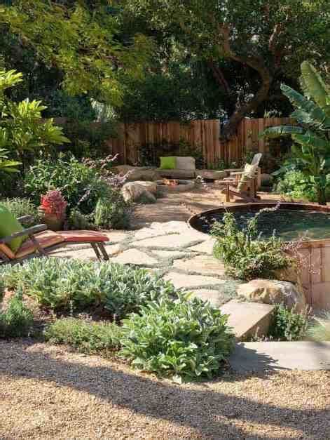 40 Brilliant Ideas For Stone Pathways In Your Garden Hot Tub