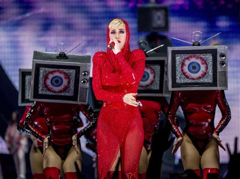 Nun Involved In Katy Perry Convent Lawsuit Collapses And Dies In Court