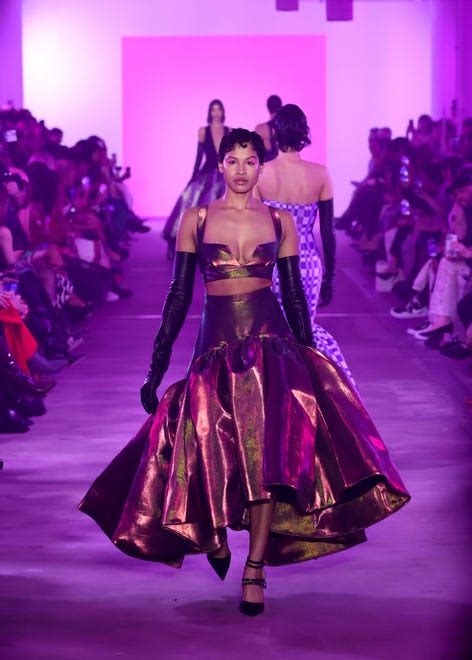 New York Fashion Week 2024 Runways Christian Siriano Kicks Off Nyfw