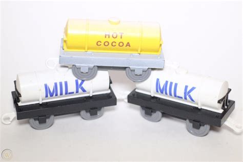 Thomas And Friends Hot Cocoa And Milk Tankers For Trackmaster Train 1852175129