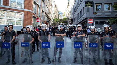 Turkey Frees Detained At Banned Istanbul Pride March Balkan Insight