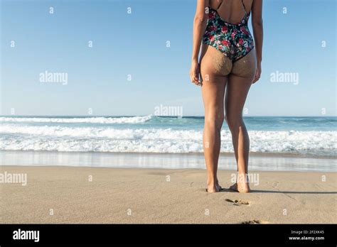 Woman Tanned Hi Res Stock Photography And Images Alamy