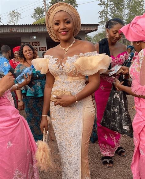 Clipkulture Igbo Bride In Beautiful Lace Off Shoulder Traditional Wedding Attire And Headtie