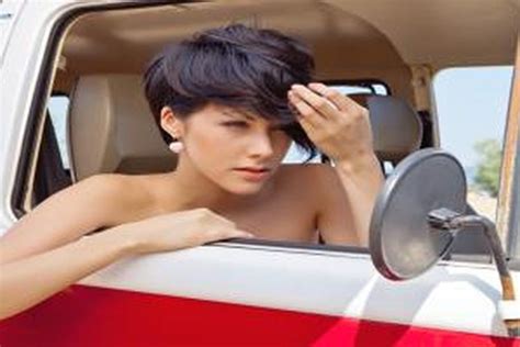 Beliau menamakannya lupit dan slenteng yang juga dijadikan sebagai maskot kabupaten tegal. Model Rambut Cepak Tni Ad - Blogger Coepoe